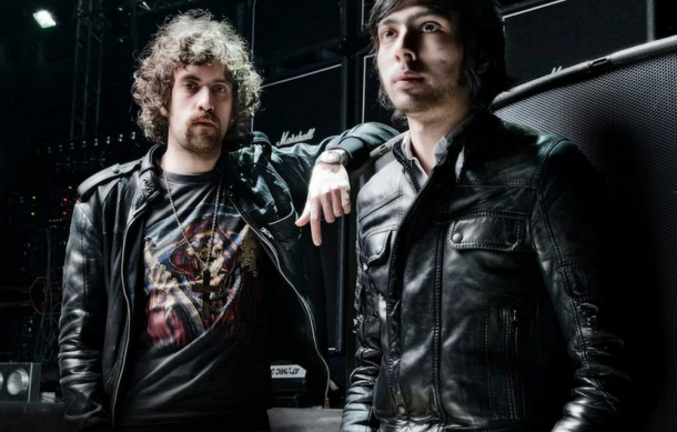 Justice reveal new live album “Woman Worldwide”