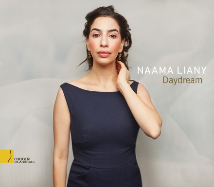 Naama Liany drops debut album with a release show at the Philharmonie